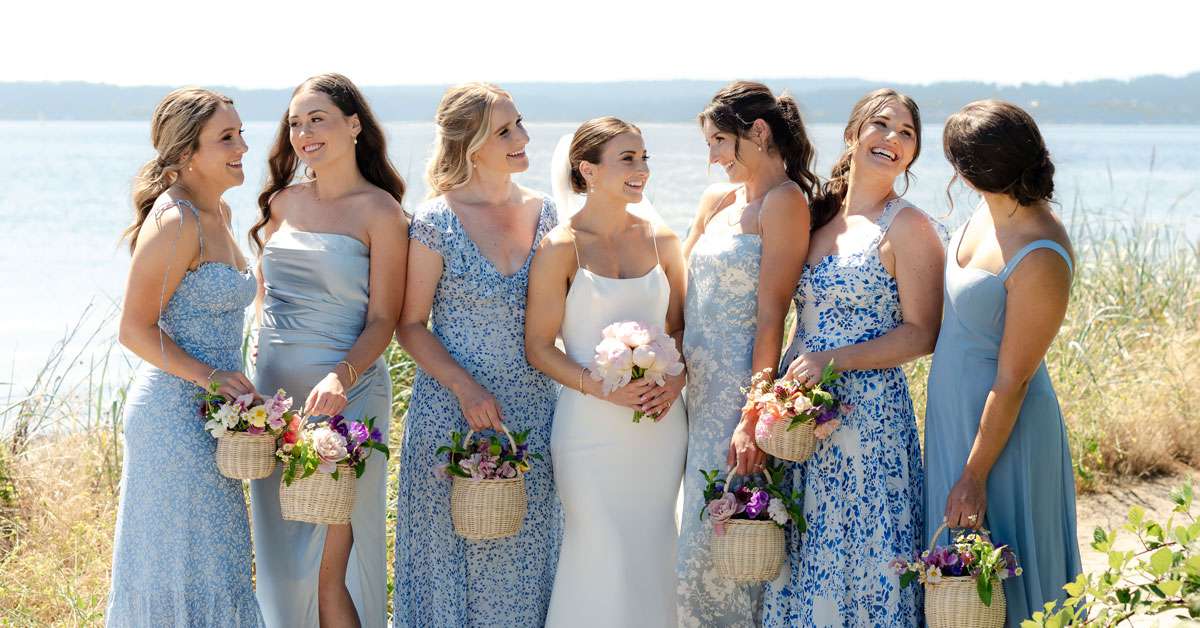 27 Bridesmaid Bouquet Choices for a Distinctive Twist